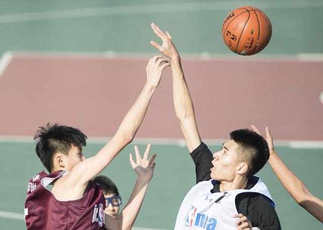 日产精品卡一卡2卡三卡乱码工厂