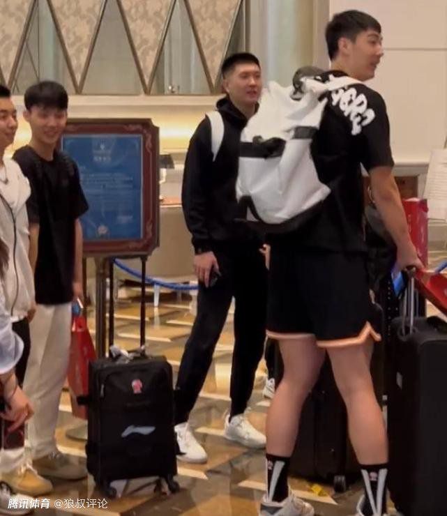 超级碰碰青草久热国产