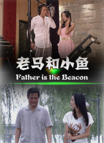 背后拥抱